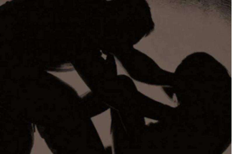 Bapa dijel 10 tahun, 10 sebat mengaku rogol anak di ruang tamu