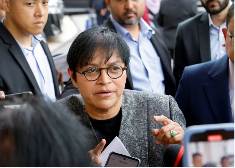Azalina tegur pihak persoal tindakan dakwa pemberi maklumat