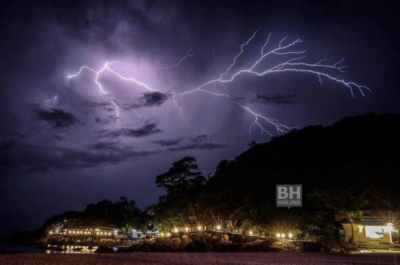 Lelaki warga Bangladesh maut dipanah petir di tapak pembinaan