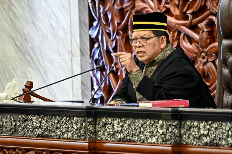 ‘Patuh titah Agong, peraturan mesyuarat’ – Johari Abdul beri peringatan kepada Ahli Parlimen