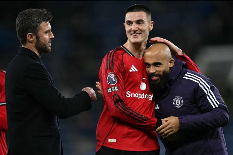 Carrick puji ketajaman penyudah Sesko