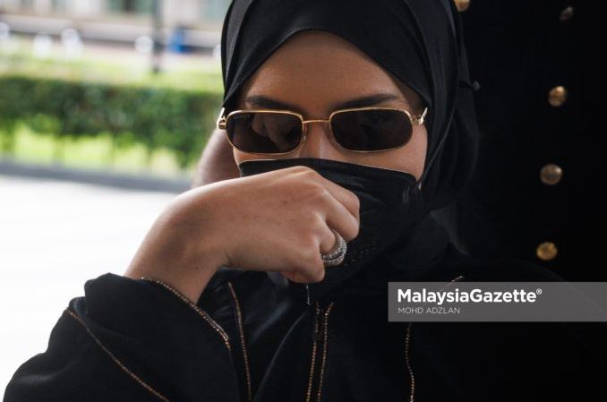 Pendakwaan mohon lucut hak harta isteri bekas Panglima Tentera Darat