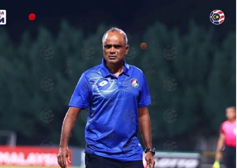 Maniam bimbing skuad muda negara di Piala Dunia B-15